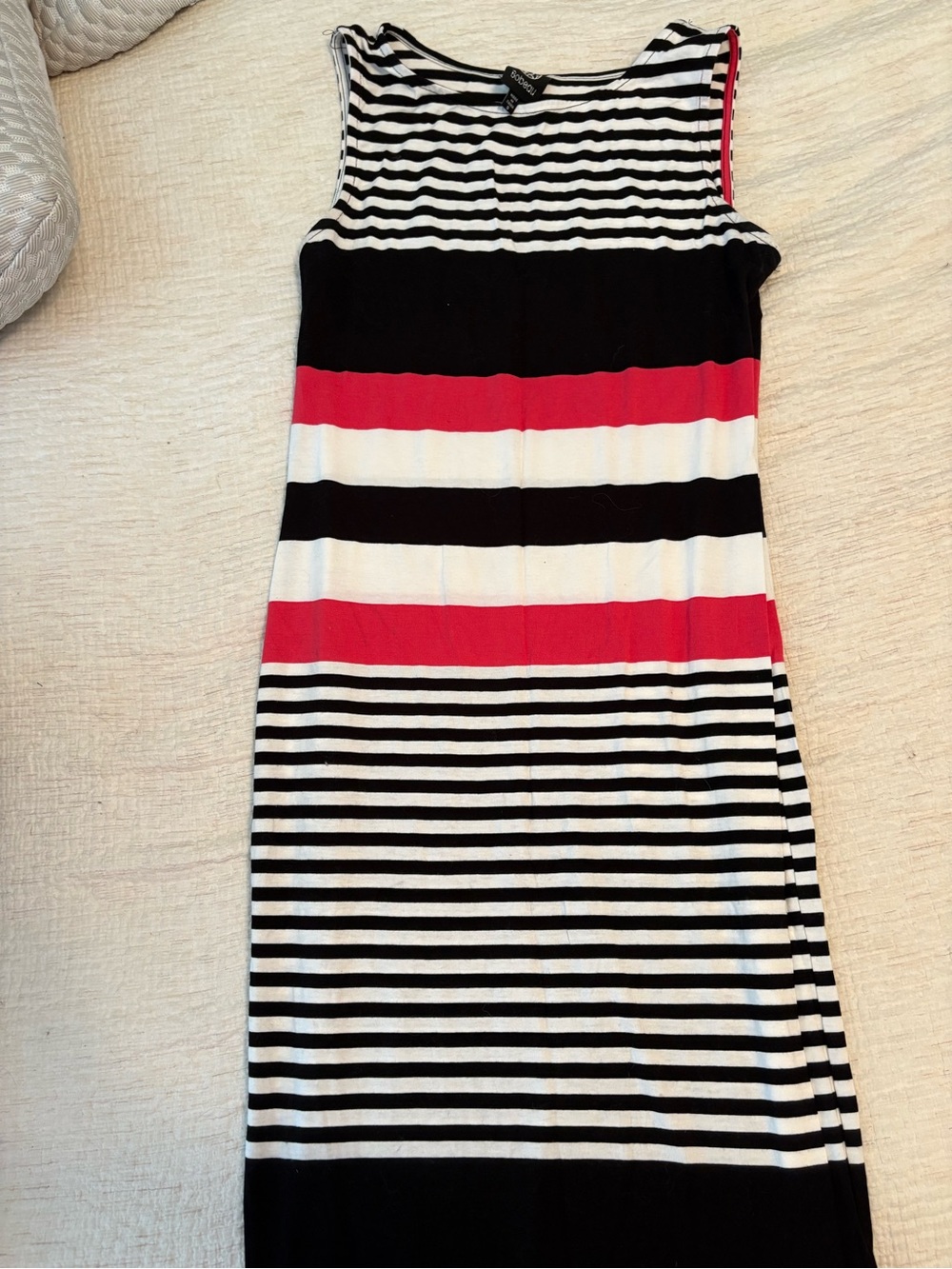 bobeau Sleeveless Striped Dress in Black, White & Red